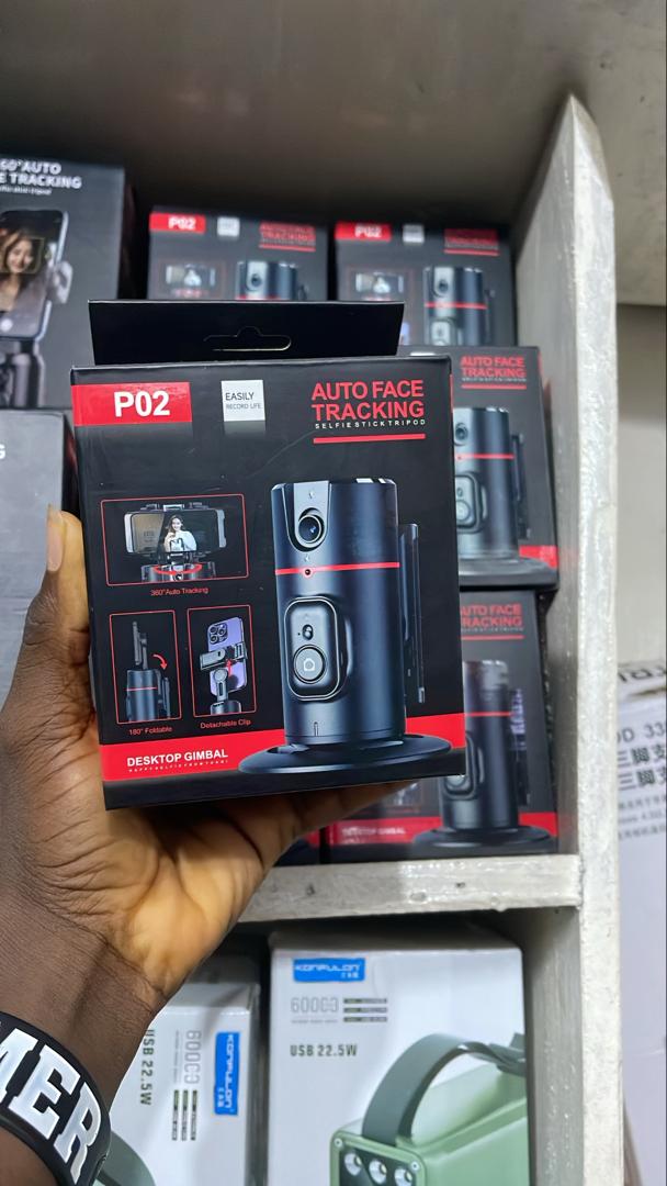 P02 Auto Face Tracking Gimbal 360° Rotation Phone Holder